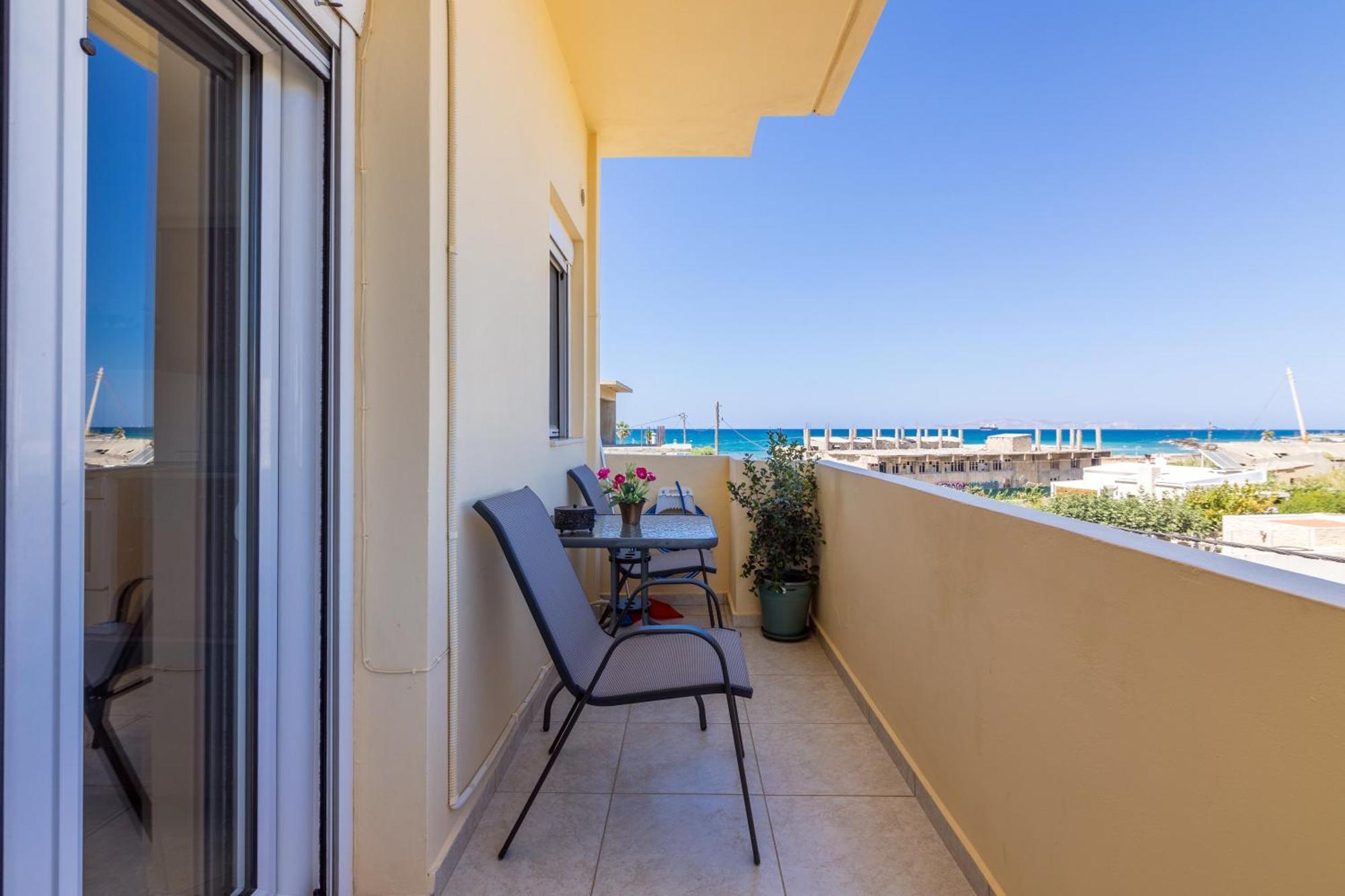 Studio On The Closest Beach To The City! Amoudara  Exterior photo